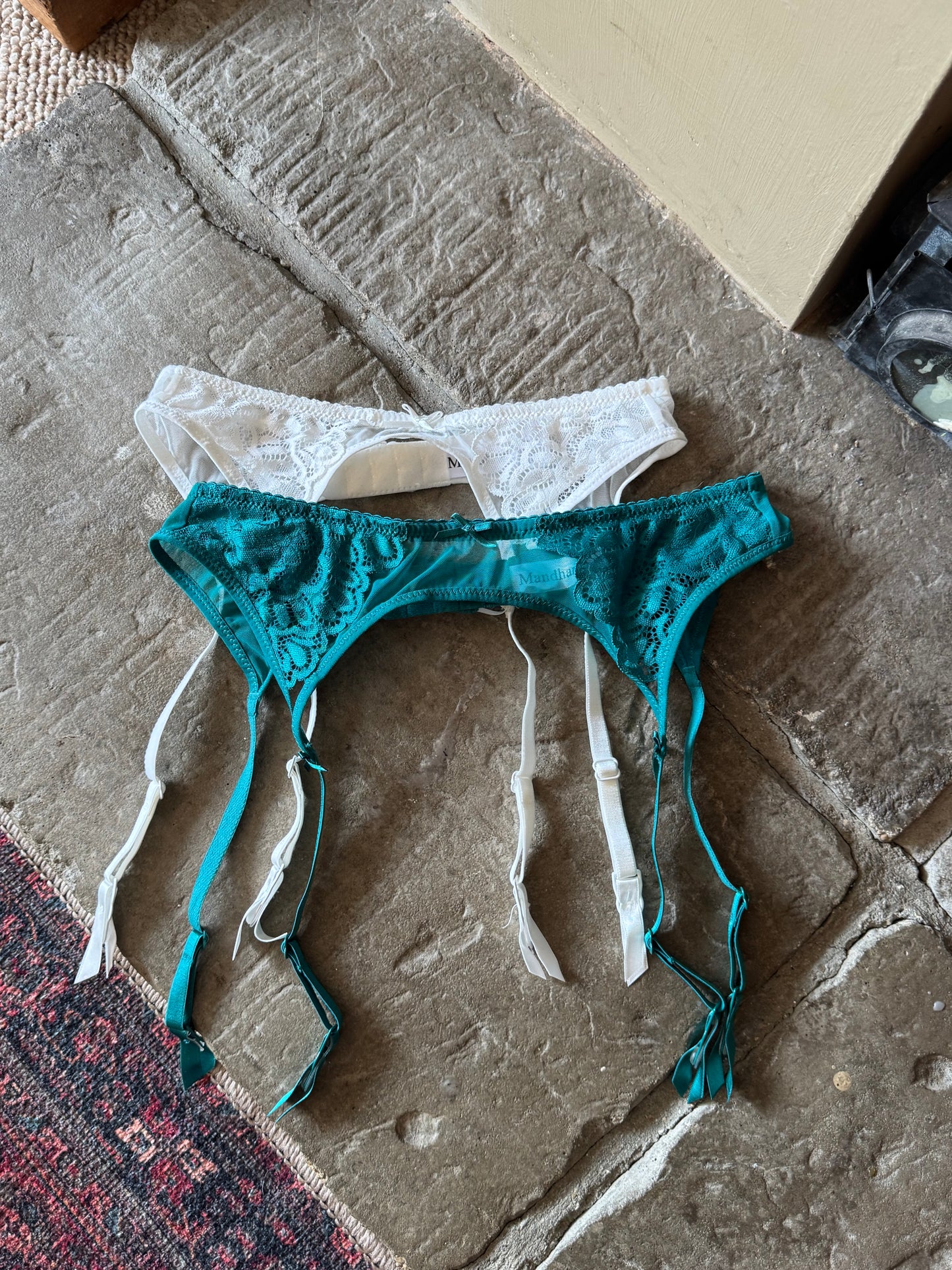 Forest suspender