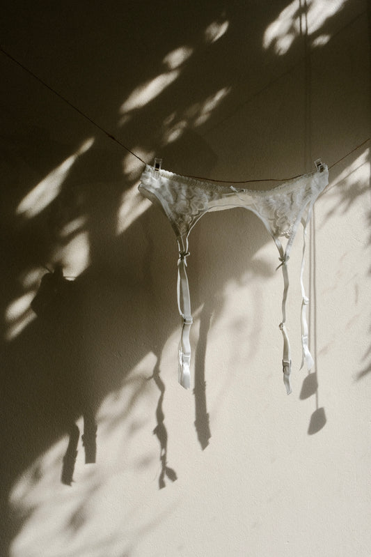Forest suspender